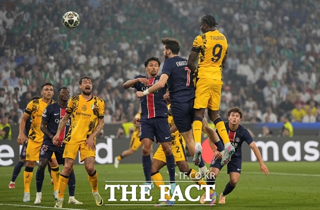 '벤치' <b>이강인</b>, 박지성 이어 17년 만에 UCL '우승'...PSG 5-0 인터밀란