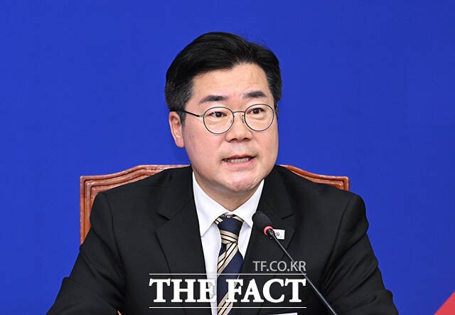 민주 "<b>대통령실</b> 무덤같이 만들고 간 전정권…반드시 <b>책임</b> 물어야"