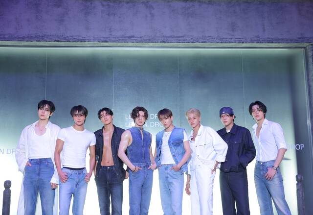 <b>에이티즈</b>, 美 '<b>빌보드 200</b>' 2위…6번째 톱3
