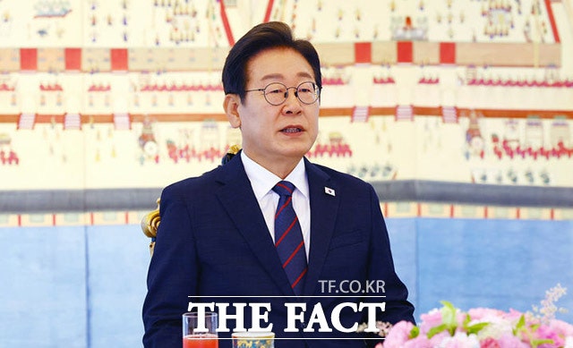 국방<b>장관 후보자</b>에 '민간인 최초' 안규백…노동부엔 '민주노총' 김영훈