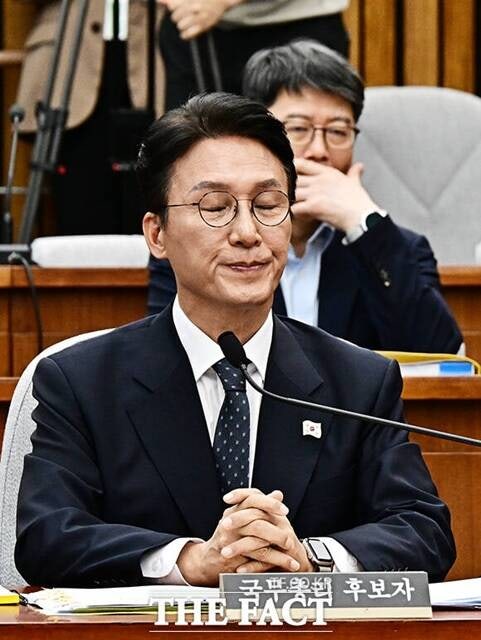 <b>김민석</b> 인청 둘째 날 …'<b>자금 출처</b>-칭화대 <b>논란</b>' 해소될까