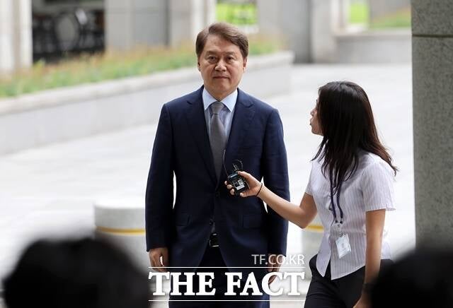 '윤 안가 회동' <b>김주현</b> 전 <b>민정수석 내란특검</b> 출석