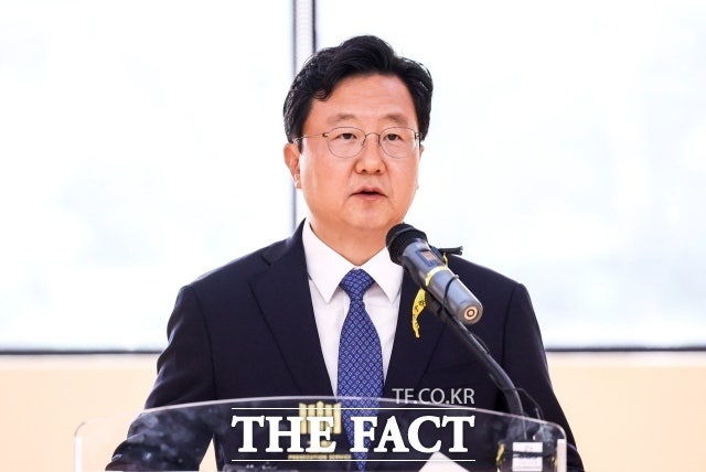 <b>정진우</b> 중앙지검장 "<b>검찰권 행사</b> 스스로 돌아봐야"…취임일성