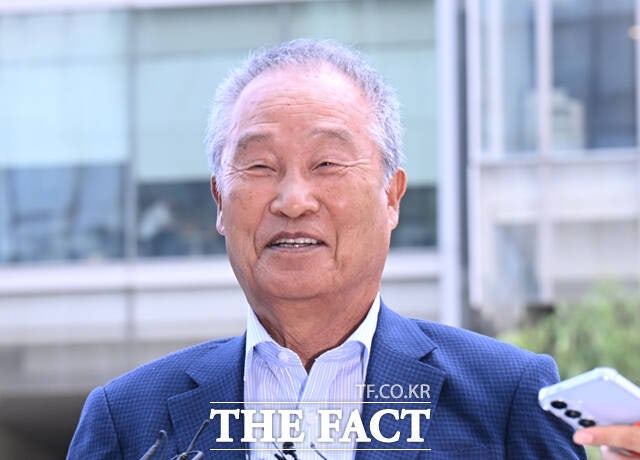 조성옥 <b>삼부토건</b> 전 회장 <b>특검</b> 출석…"나와 상관없어"