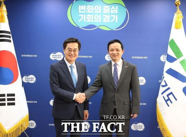 <b>김동연</b> 경기도지사 "中 <b>시진핑</b>, APEC 경주 참석 기대"
