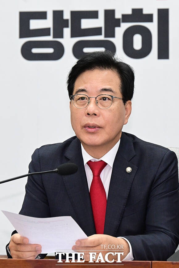 <b>송언석</b>, 與 '<b>특검법</b> 합의 <b>파기</b>'에 "민주당 지도부 서로 책임 넘겨…우스...