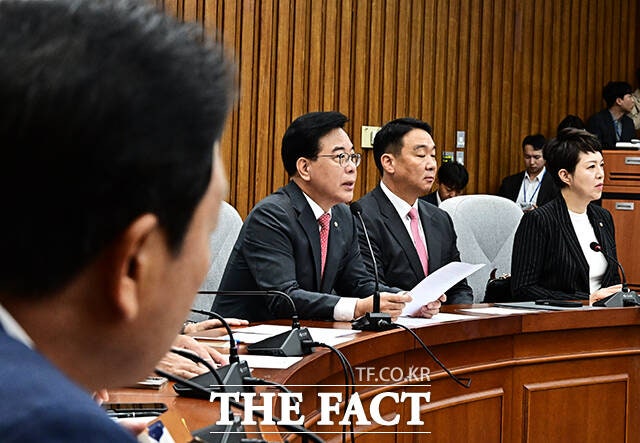 송언석 "<b>법사위</b>, 與 '탈레반급 강경파' 조리돌림 인민재판 수준"