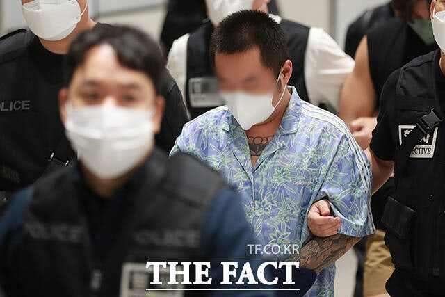 <b>캄보디아 송환</b> 64명 중 49명 구속…10명 오늘 구속 기로