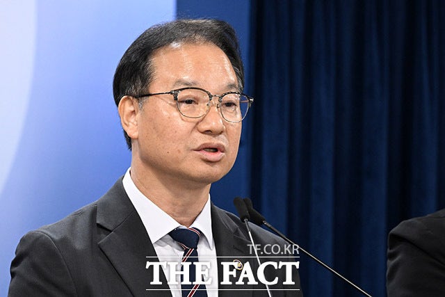 정부 "이태원 참사 원인, <b>대통령실</b> 용산 <b>이전 영향</b>"