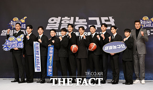 '농구에 진심' <b>아시아</b> 농구 <b>제패</b> 도전기…<b>열혈농구단</b> [TF사진관]