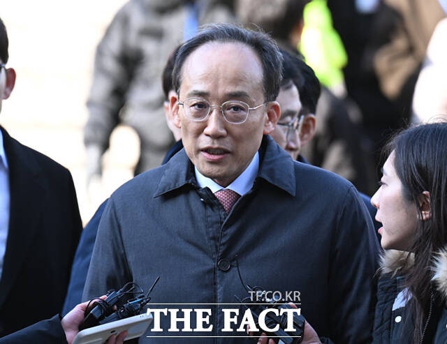 '계엄 해제 방해' <b>추경호 구속</b>심사…"정치 편향 없는 판단 기대"
