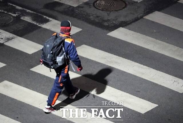 국내 건설현장에서 내국인 인력이 자취를 감추고 있다.내년 내국인 인력 공백만 30만명에 이를 것으로 추산된다./뉴시스