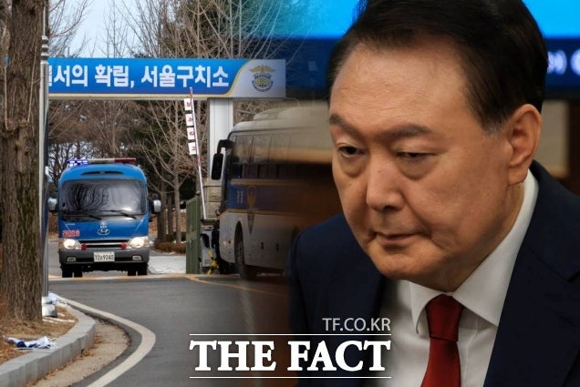 [속보] <b>윤석열</b>, <b>김건희특검</b> 피의자 <b>조사</b> 첫 출석