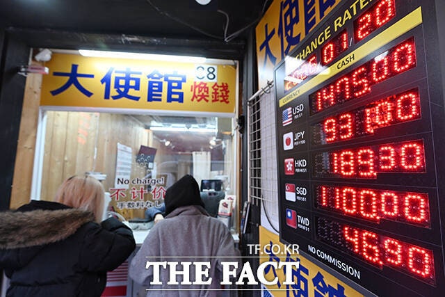 일각에서는 트래블카드 영업 환경이 비우호적으로 변할 것이라는 우려도 나온다./ 서예원 기자