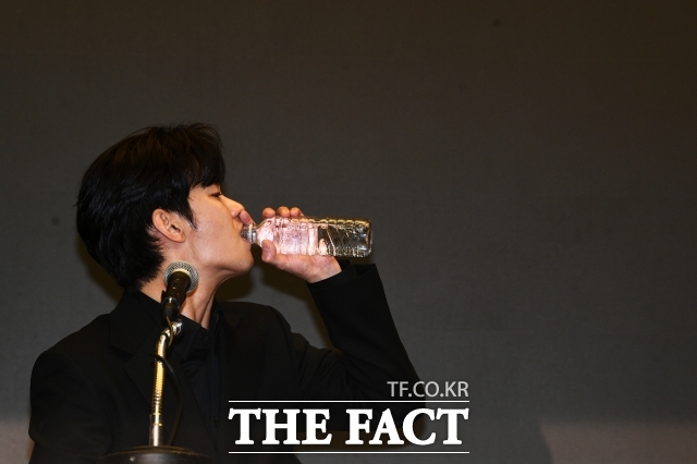 [강일홍의 오늘연예] 외신도 주목한 김수현 사건…AI 조작 위험성