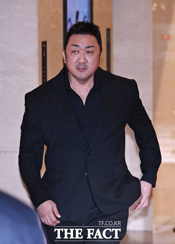 <b>마동석</b>, 오늘(2일) 부친상…<b>예정화</b> 시부상