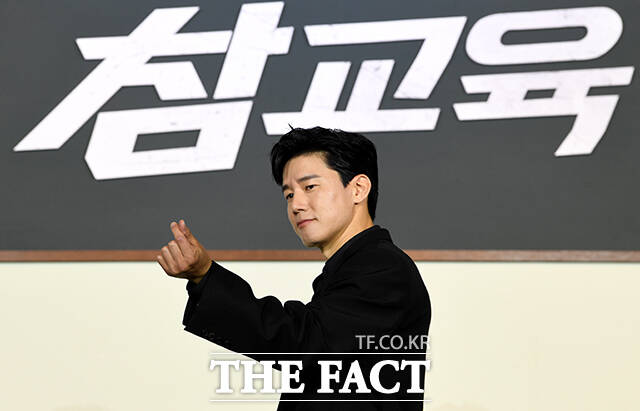 '참교육' <b>교권보호국</b> 감독관으로 돌아온 배우 김무열 [포토]