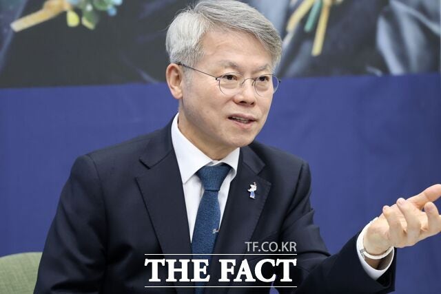 [단독 인터뷰] 민형배 당선인 "반도체 공장, 조만간 좋은 소식 들려 올 것"