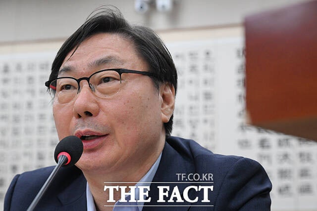 이화영 동료 재소자 "검사와 술·회 먹었다는 이야기 들었다"