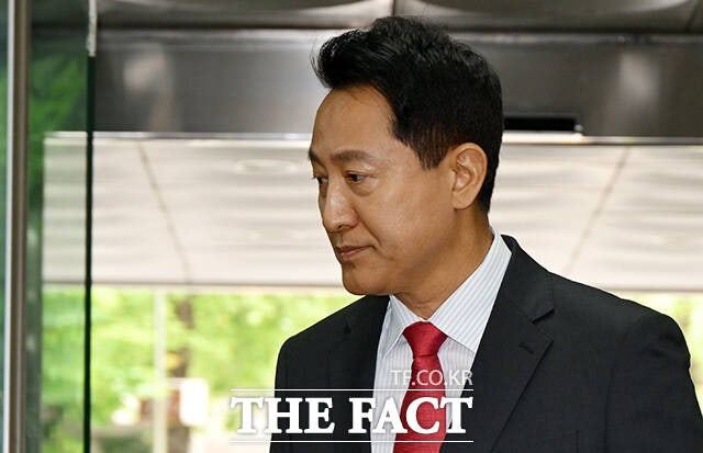 오세훈, 특검에 "떳떳하냐"…징역 1년 6개월 구형 (종합)