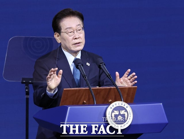 李 대통령 "이재용 회장 압박해서 결정? 구태적 생각"