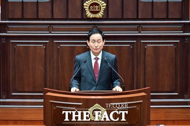 강무길 부산<b>시의회</b> 의장 <b>선출</b>…민주당은 부의장도 포기