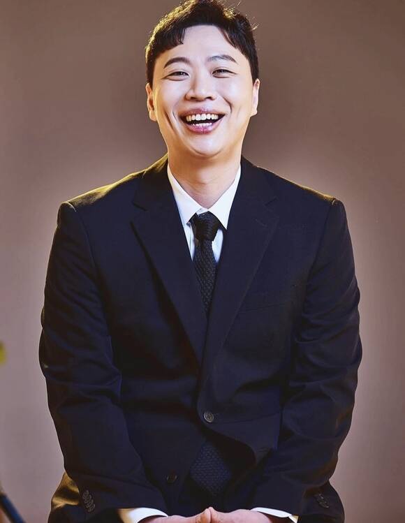 <b>이상준</b>, <b>LA 공연</b> 비판에 <b>사과</b>…"계속 연구하고 공부할 것"