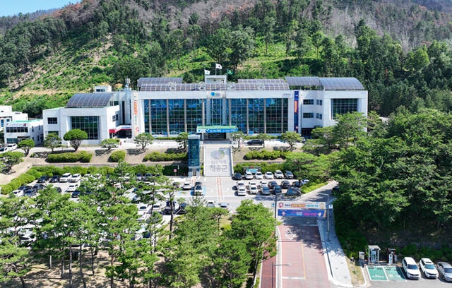 <b>청송</b>군, '농어촌 기본소득' 카드로 전격 지급…1인당 월 20만 원 지원