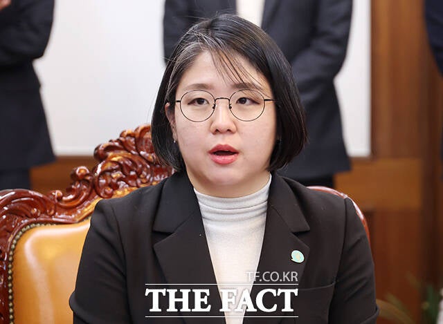 <b>용혜인</b> "장관 돼도 <b>의원직 유지</b>…사퇴 시 기본소득당 원외로"