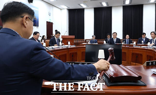 <b>국정원</b> "김주애, 사실상 후계자 내정 단계…<b>북미</b> 대화 징후"