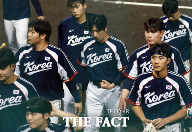 [아시안게임] 한국 <b>야구</b>, 중국 꺾고 <b>결승 진출</b>…일본과 '리턴매치'