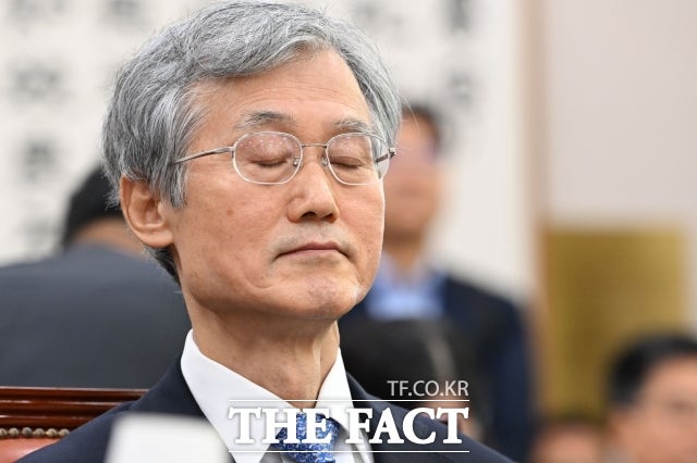 [2026 국감] <b>조희대</b> "<b>대법원</b> 온전한 <b>구성</b>에 노력"…'위헌' 입장 재확인