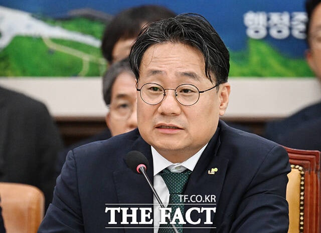 이성훈 한국토지주택공사(LH) 사장이 지난 12일 오후 서울 여의도 국회에서 열린 한국토지주택공사(LH) 등에 대한 국정감사에 참석해 질의에 답변하고 있다. /국회=박헌우 기자