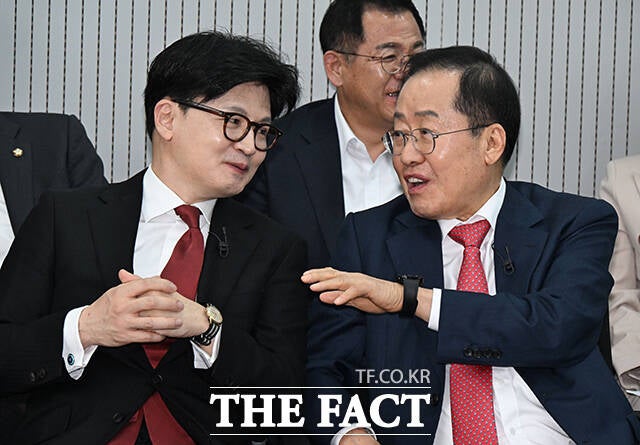 <b>홍준표</b> "<b>윤석열</b>, '<b>한동훈</b> 패 죽이고 싶었다'고 해"