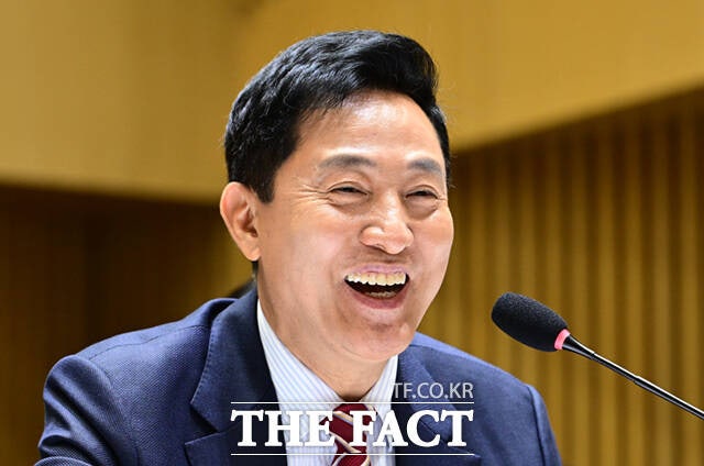 <b>오세훈</b>, 2심 주사위 던졌다…1심은 당선무효형