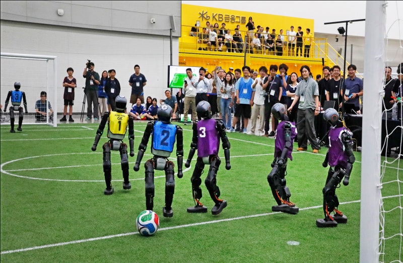 AI robots take punt at football, household chores at RoboCup 2026 Incheon