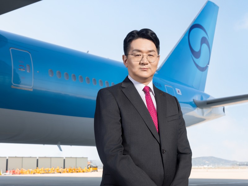 조원태 회장, 美관세에 경계감…<b>항공 산업</b>에도 영향