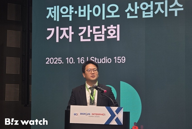 글로벌 생명과학 기업 싸이티바(Cytiva)의 최준호 아태지역 총괄사장이 16일 서울 강남 코엑스에서 '2025 글로벌 제약·바이오산업 지수 기자간담회'를 열고, 제약바이오 산업의 글로벌 트렌드와 국가별 경쟁력 분석