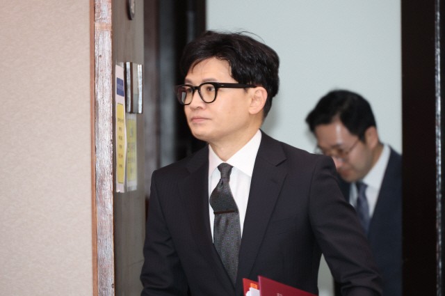 [속보] 한동훈 "이재명 대표 말 사실이면 판사가 100% 영장 발부 안할 것"
