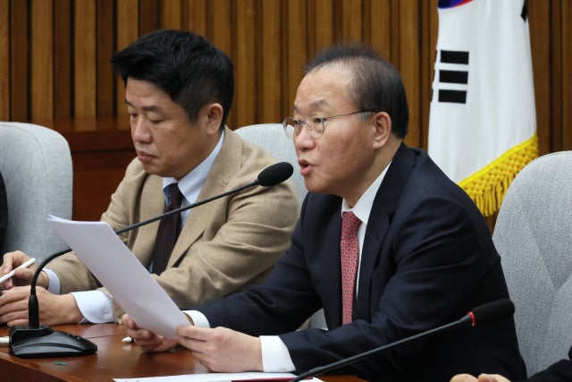 <b>윤재옥</b> "<b>병립형</b> 비례대표제로 회귀하자" 민주당에 제안