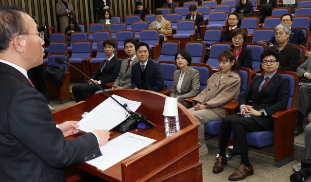 [속보] 국민의힘, <b>이태원</b> 참사 <b>특별법</b> '尹거부권 행사' 건의키로