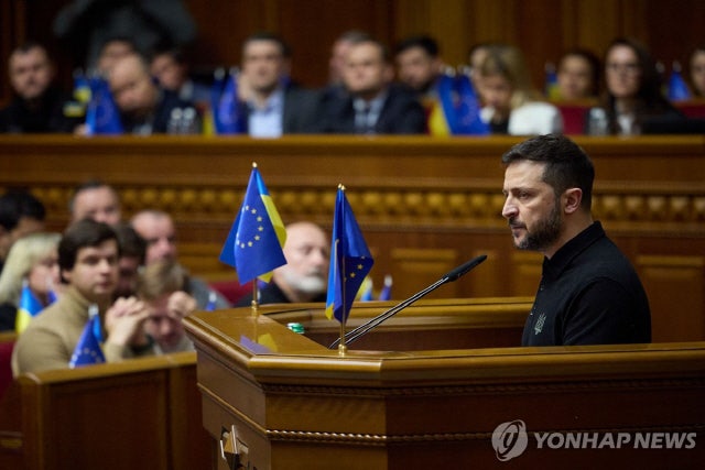 <b>우크라</b> 대통령 "北 러시아 파병 정보기관 통해 확인했다"
