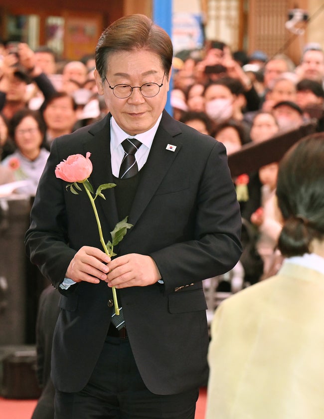 <b>이재명</b> 대선 후보 "<b>아동수당 18세</b> 미만 확대" 공약