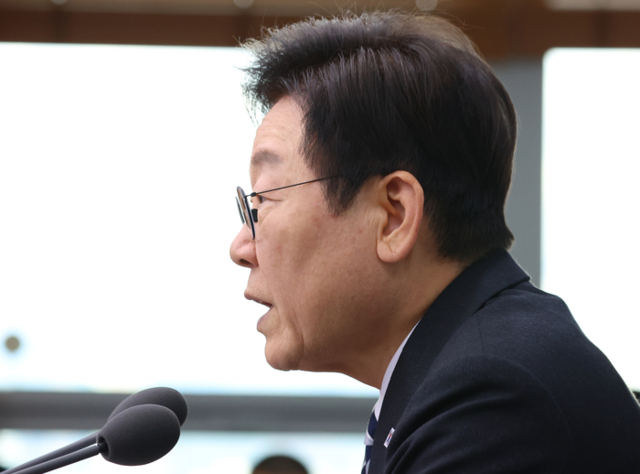 ▲ 이재명 대통령이 23일 서울 용산 대통령실에서 열린 수석보좌관회의에서 발언하고 있다. 연합뉴스