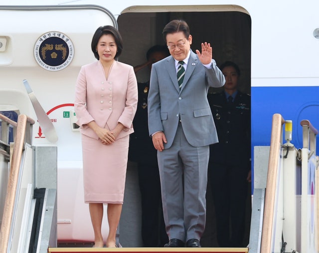 이 대통령, <b>말레이시아 도착</b>…내일 <b>아세안</b> 정상회의 참석