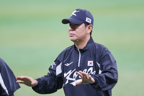 한국 <b>야구 대표팀</b>, <b>체코</b> 평가전서 3-0 승리…5안타 '빈공' 숙제