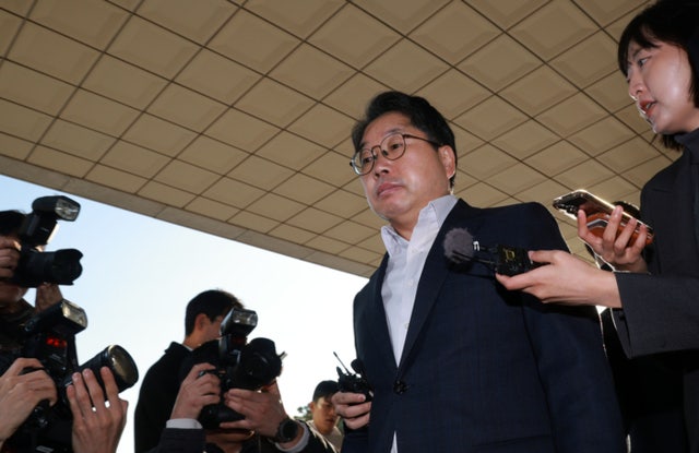 '항소포기 <b>사퇴</b>론' <b>노만석</b> 검찰총장 대행 연차 후 출근길 묵묵부답