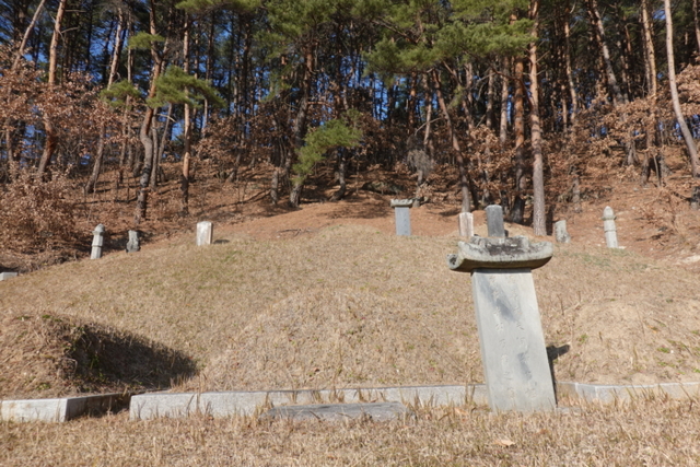 ▲ 이내번 묘소