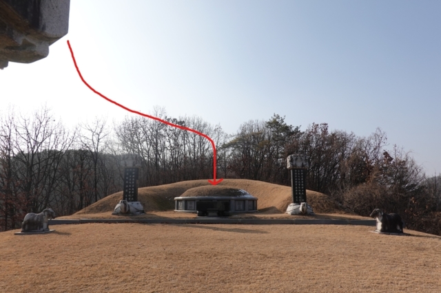 ▲ 충신 엄흥도 묘소.