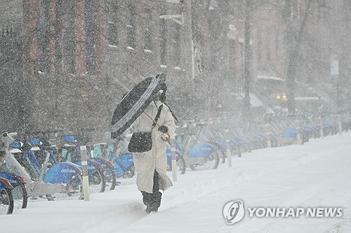 ▲ 눈 내리는 미국 뉴욕시.뉴욕 AFP=연합뉴스